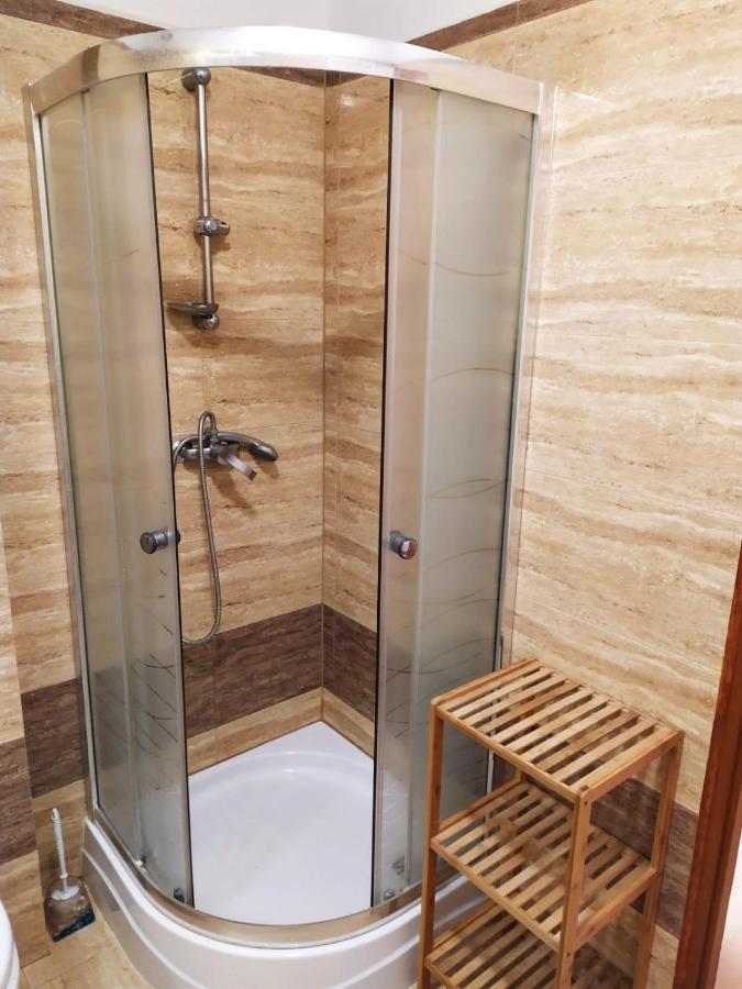 Komfortowy Apartament Dwupokojowy Z Tarasem I Garaz Ustka Esterno foto