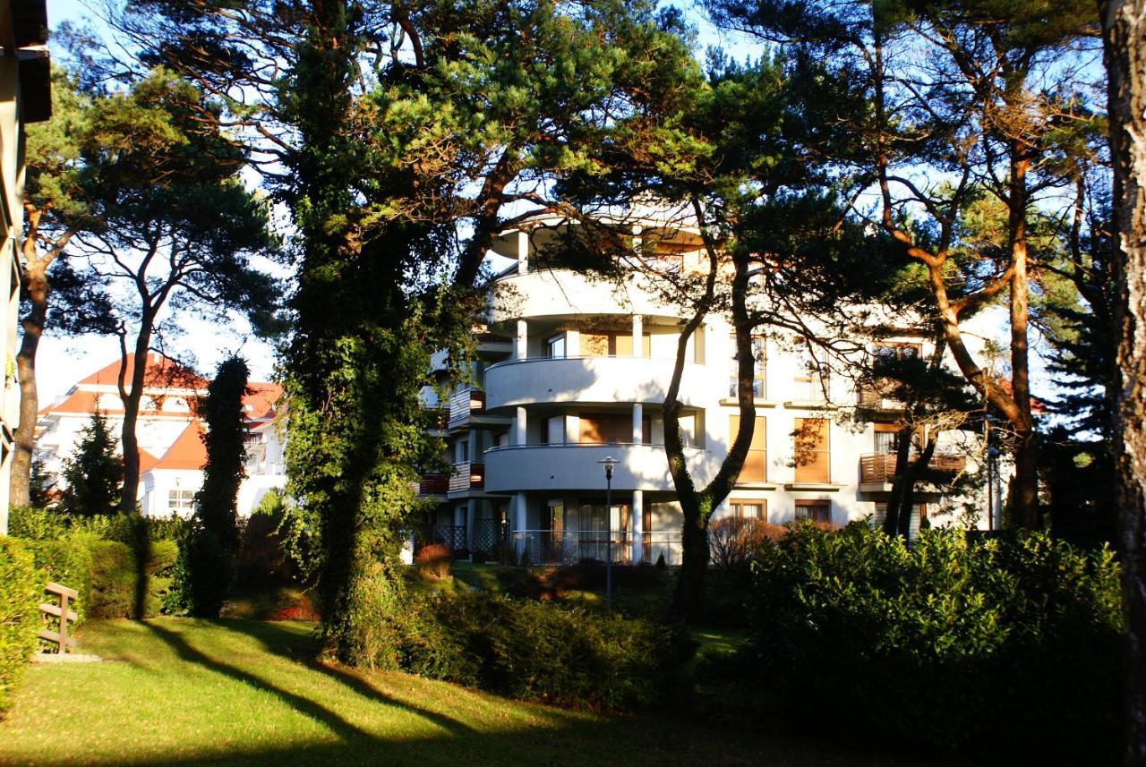 Komfortowy Apartament Dwupokojowy Z Tarasem I Garaz Ustka Esterno foto